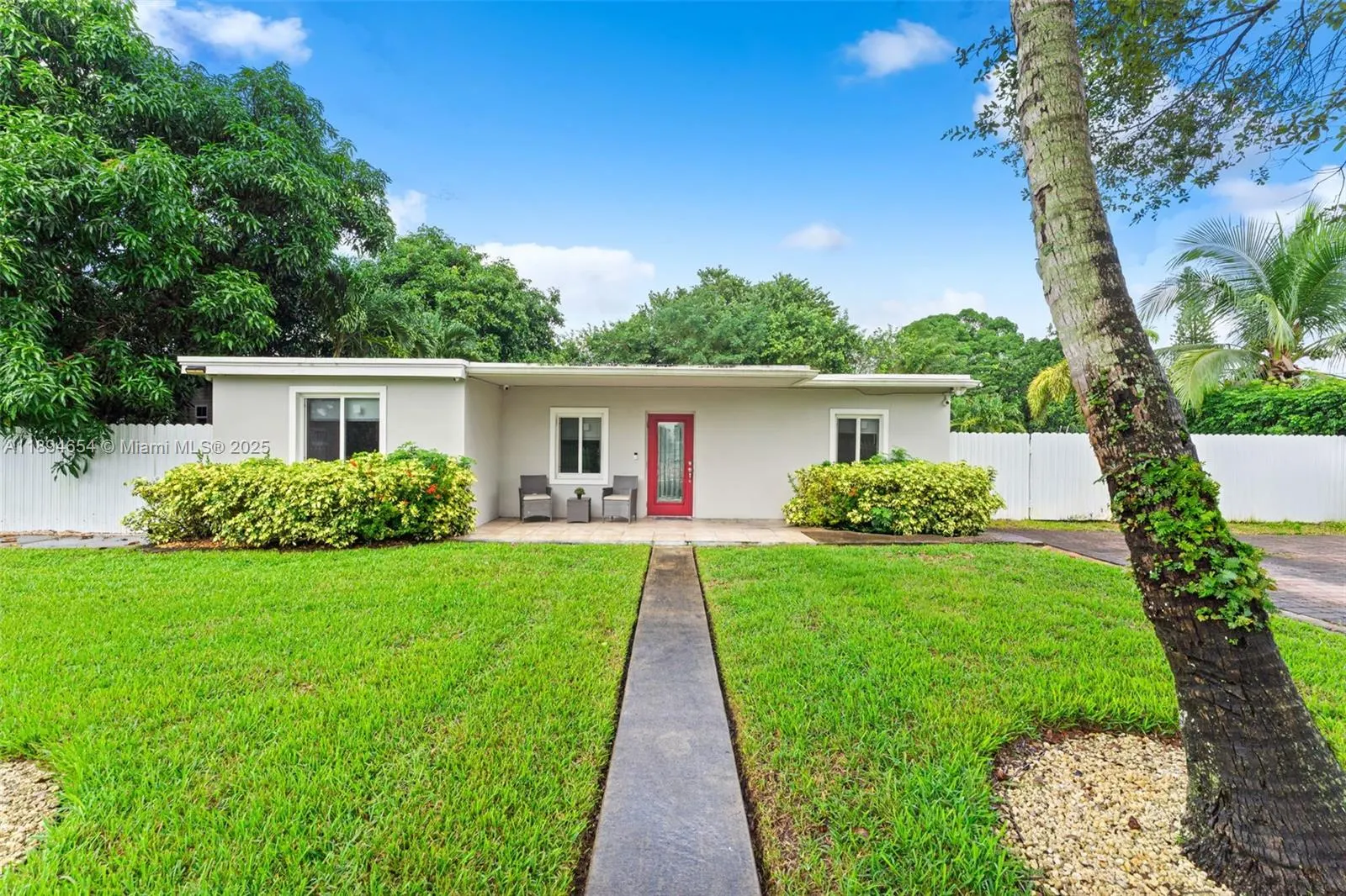 16315 NW 24th Ave