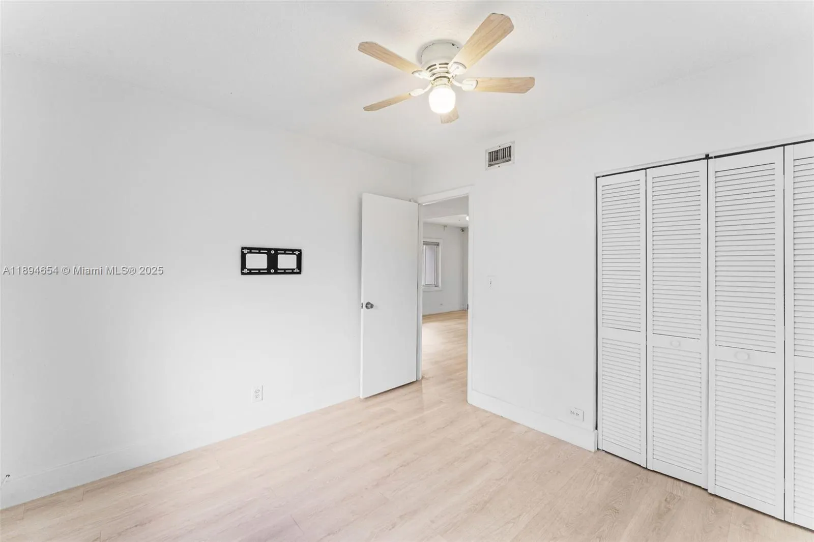 16315 NW 24th Ave
