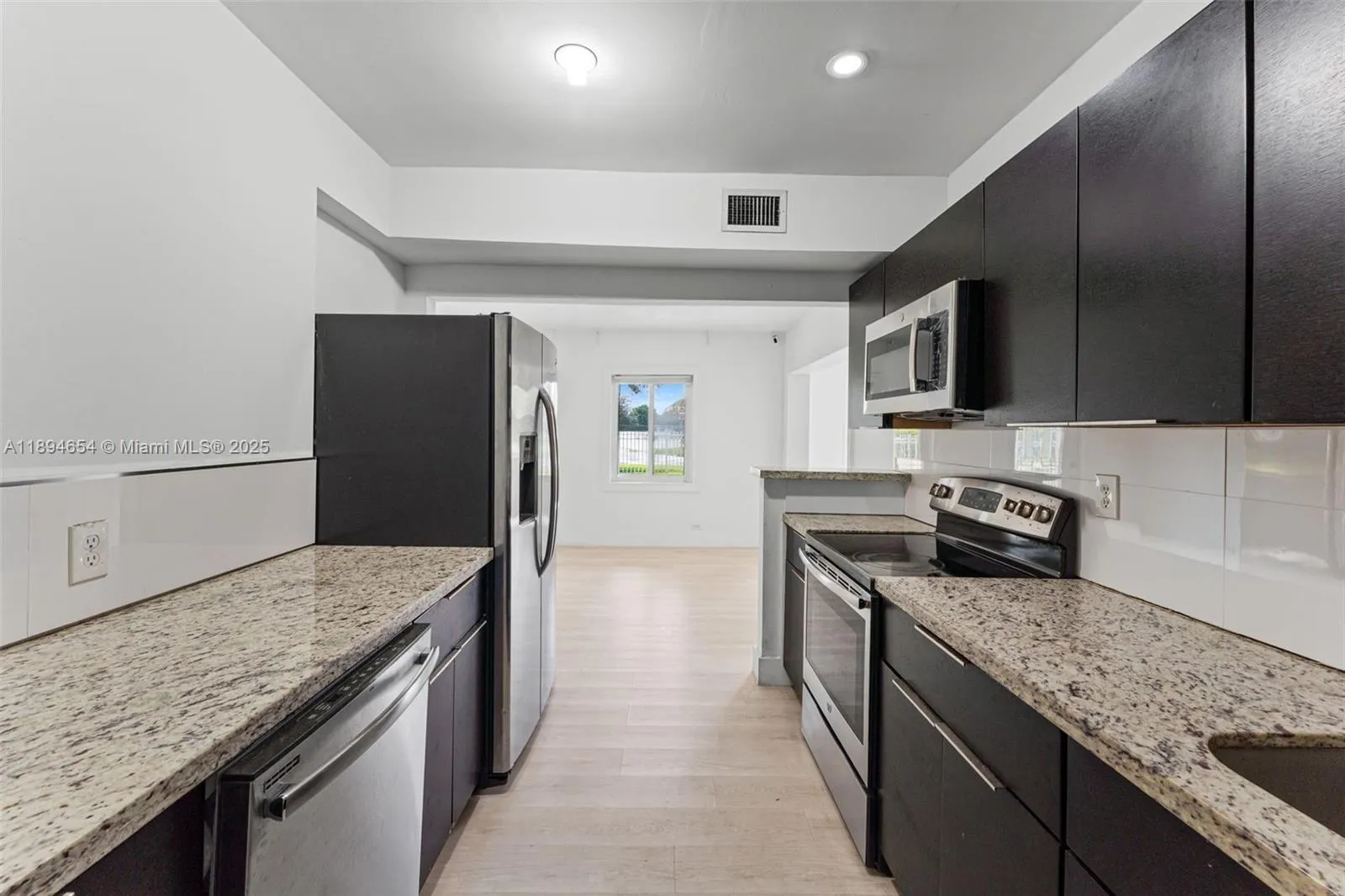 16315 NW 24th Ave