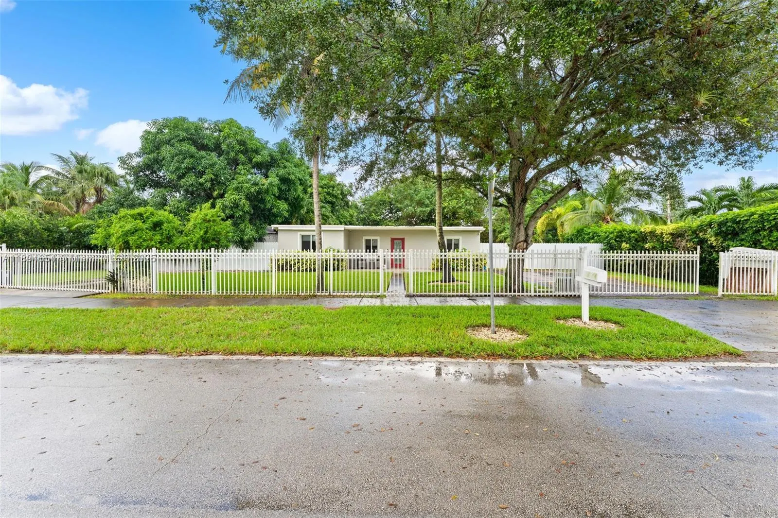 16315 NW 24th Ave