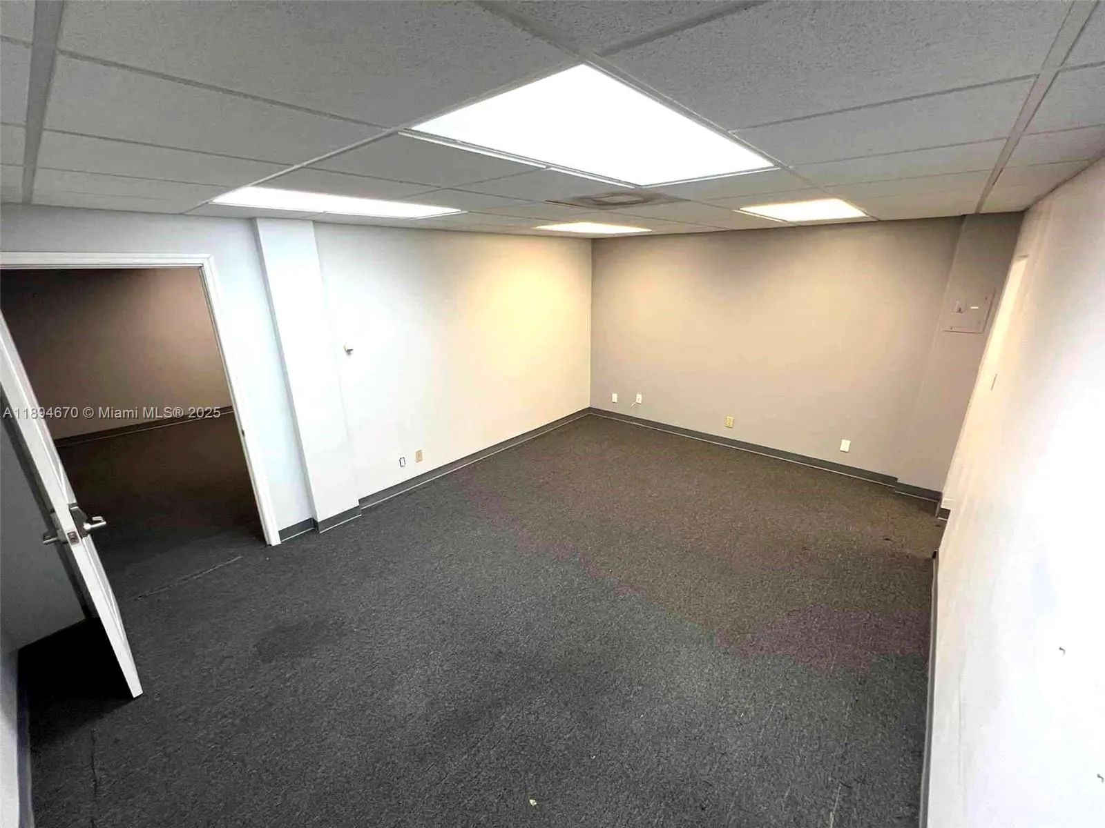 2727 E Oakland Park Blvd, #205A