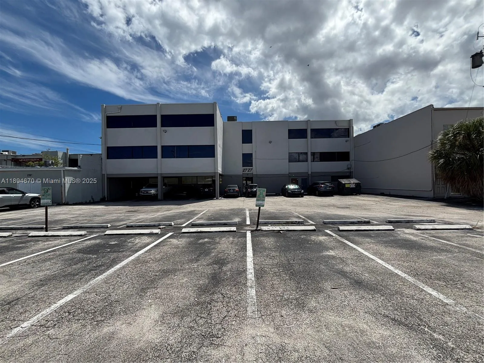 2727 E Oakland Park Blvd, #205A