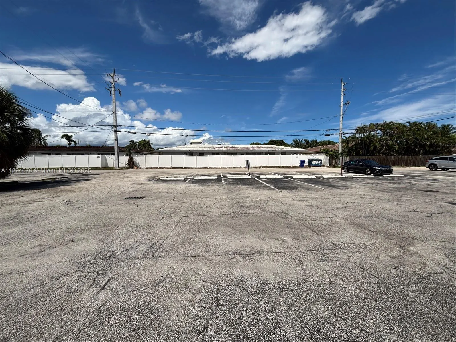 2727 E Oakland Park Blvd, #205A