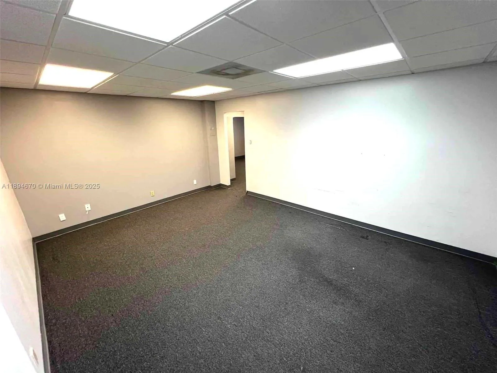 2727 E Oakland Park Blvd, #205A
