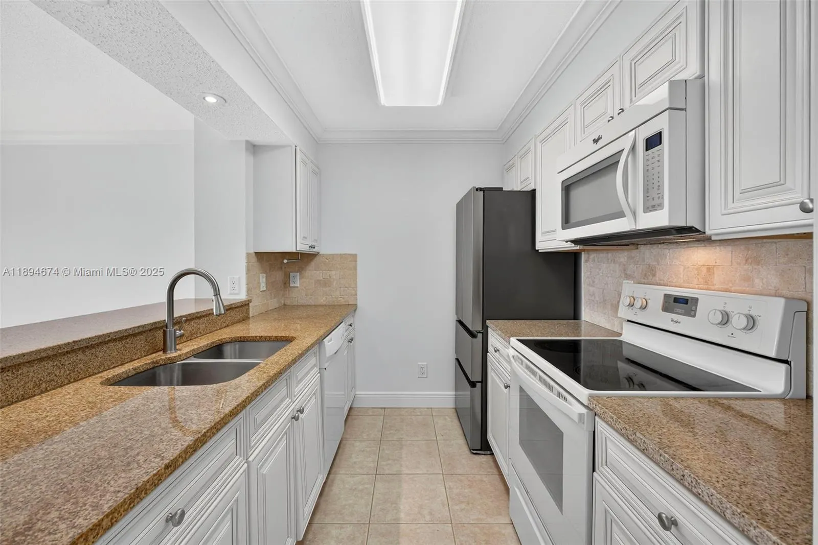 259 Cypress Point Dr, #259