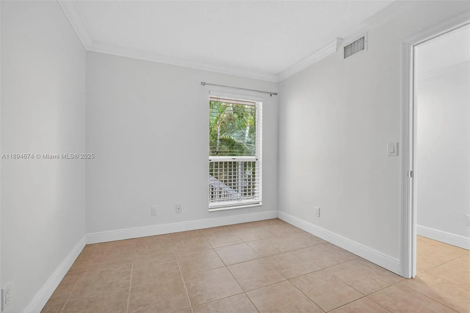 259 Cypress Point Dr, #259