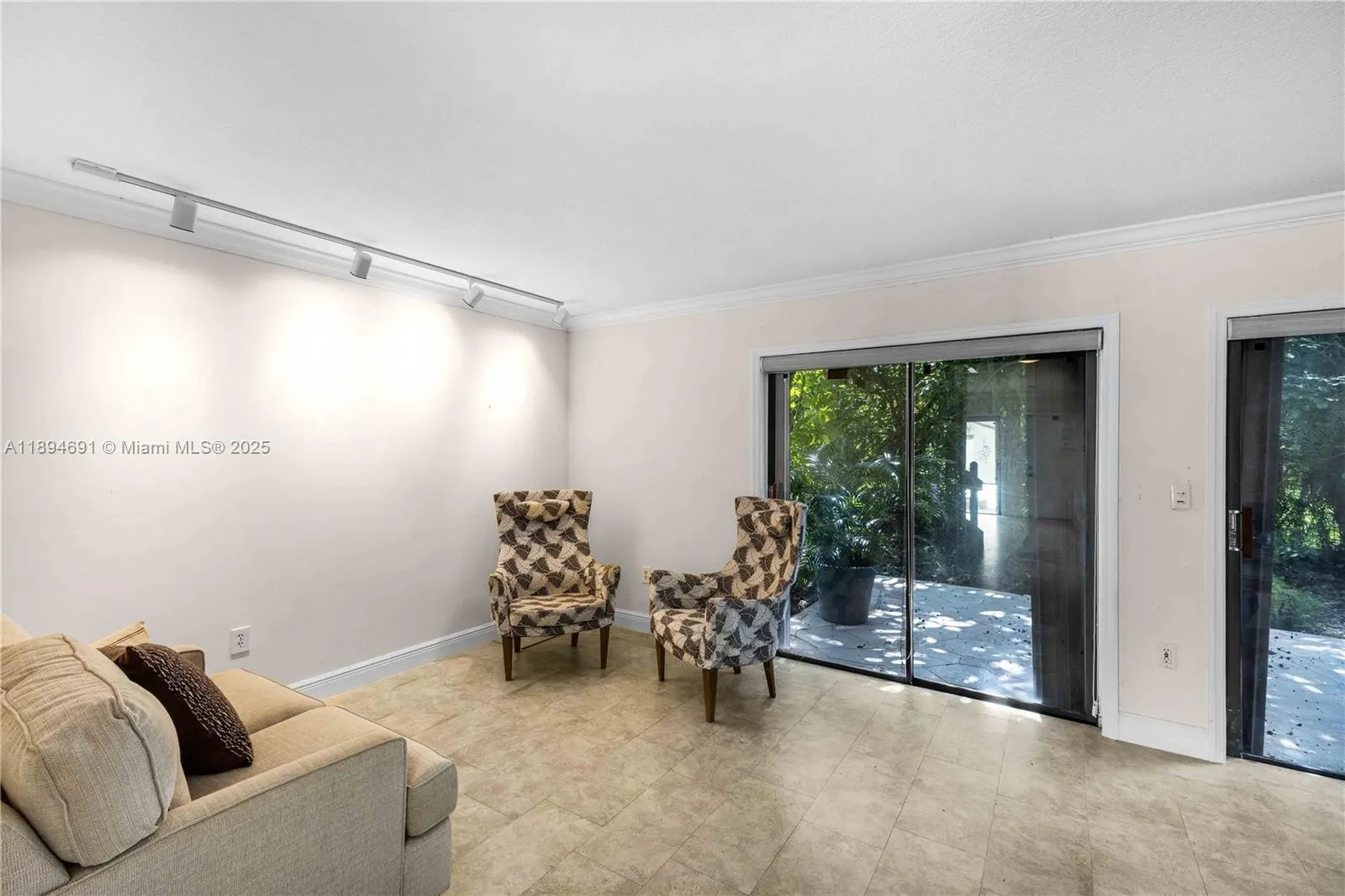 10500 SW 112th Ave