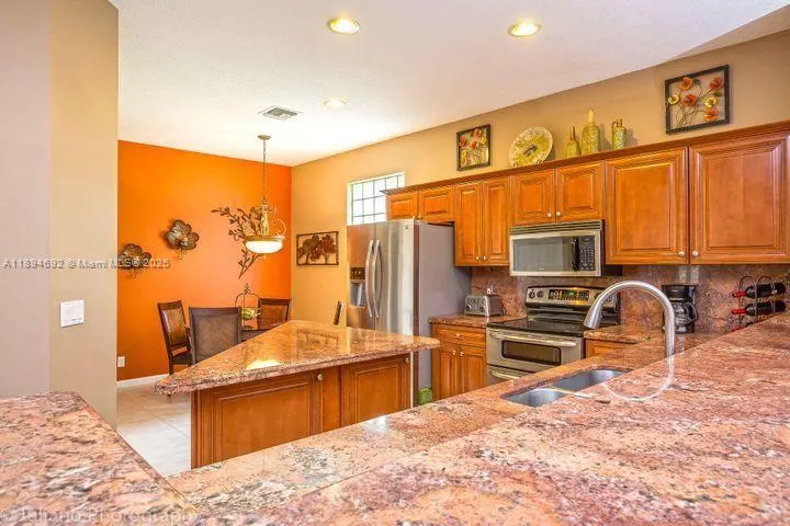 5289 NW 112th Way, #0