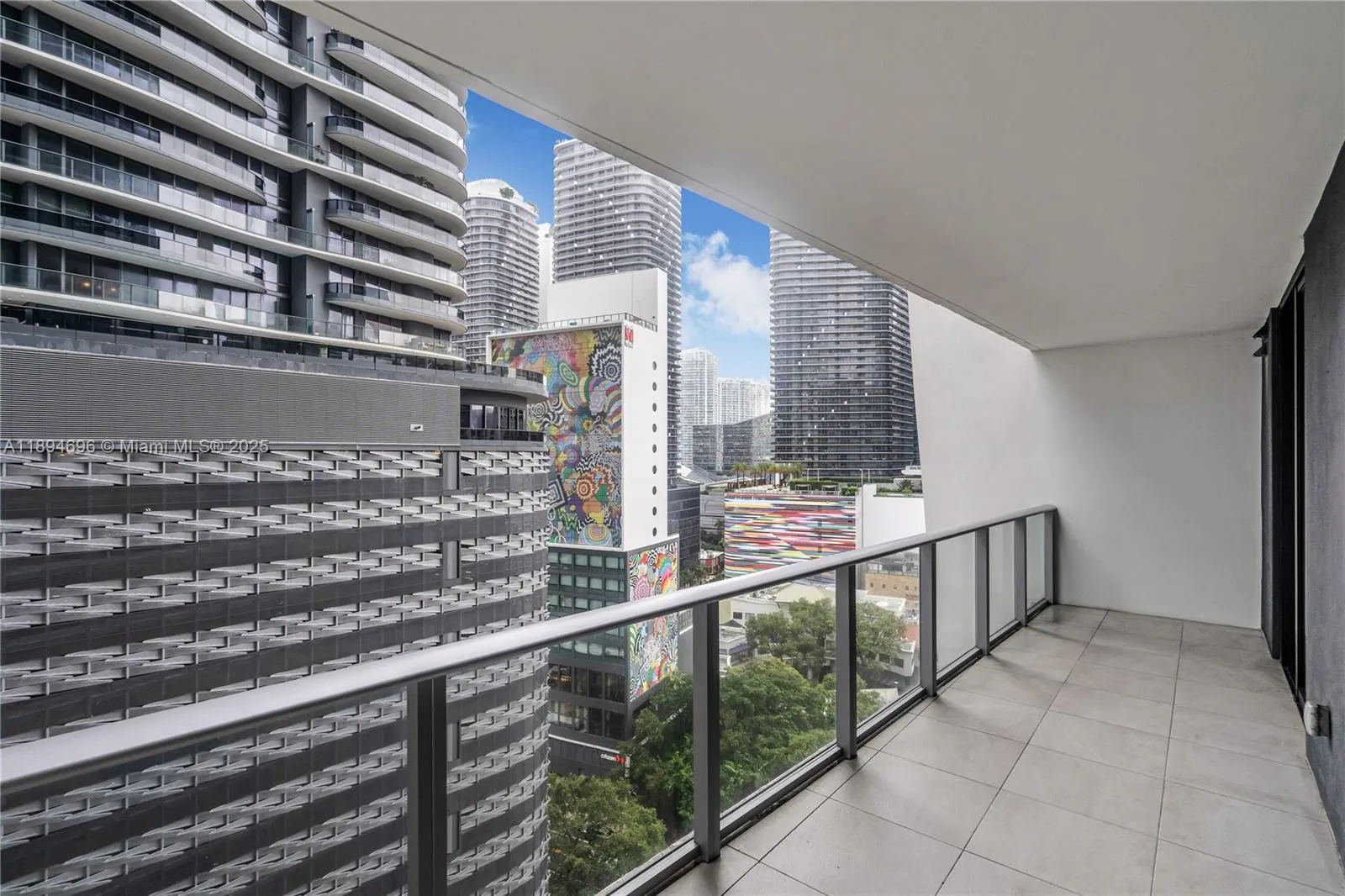 1010 Brickell Ave, #1607