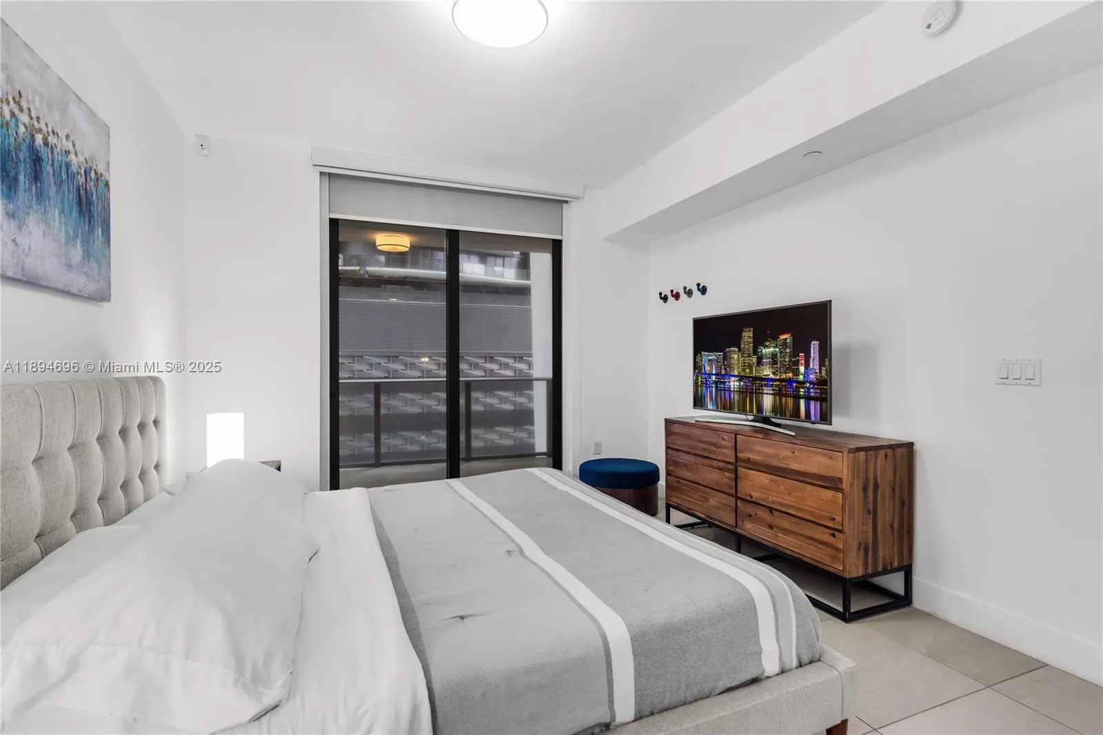 1010 Brickell Ave, #1607