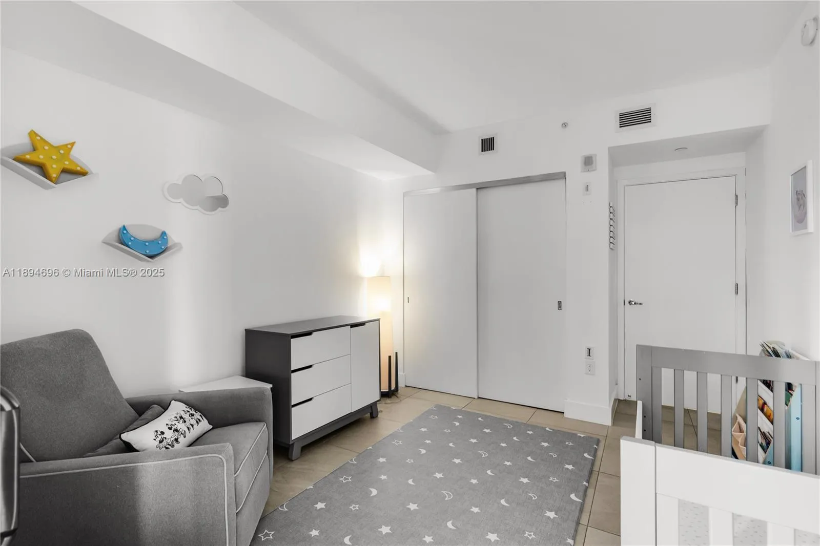 1010 Brickell Ave, #1607