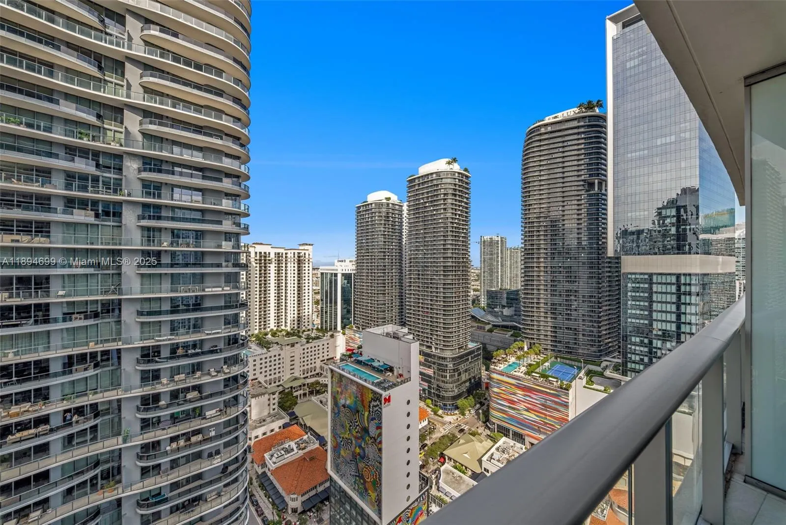 1010 Brickell Ave, #3210