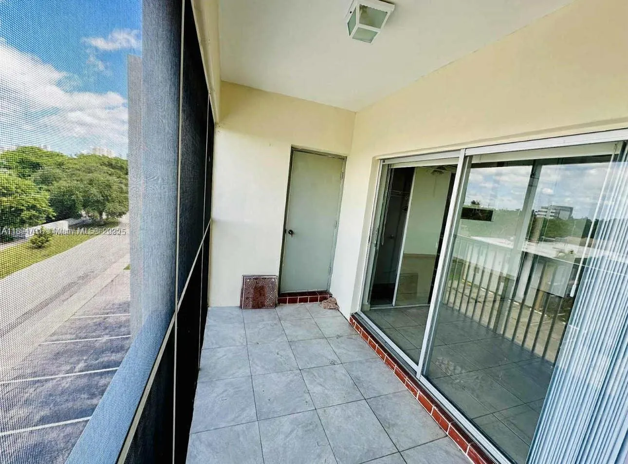 330 SE 2nd St, #404G