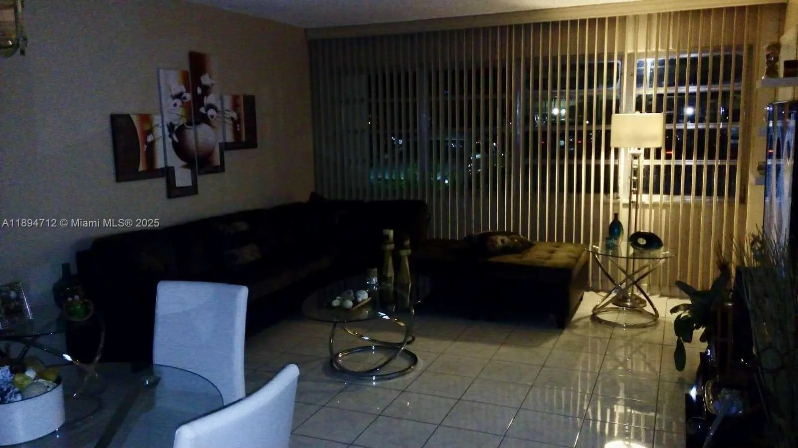 330 SE 2nd St, #102H