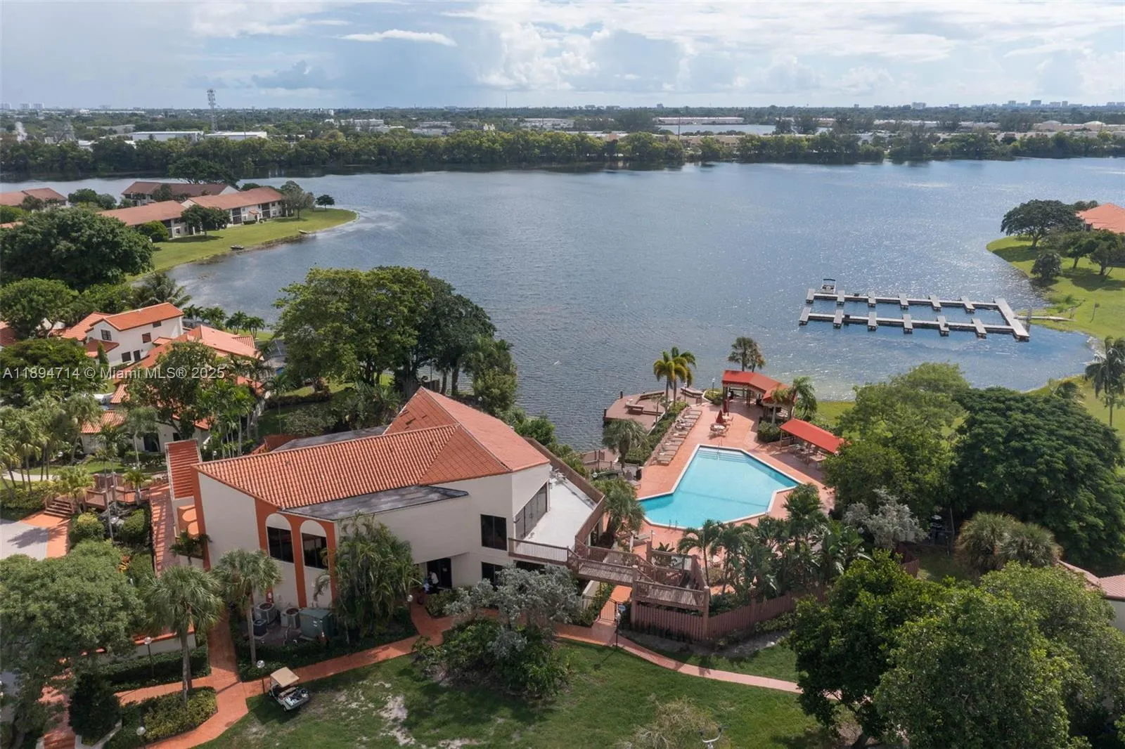 306 Republic Ct, #306