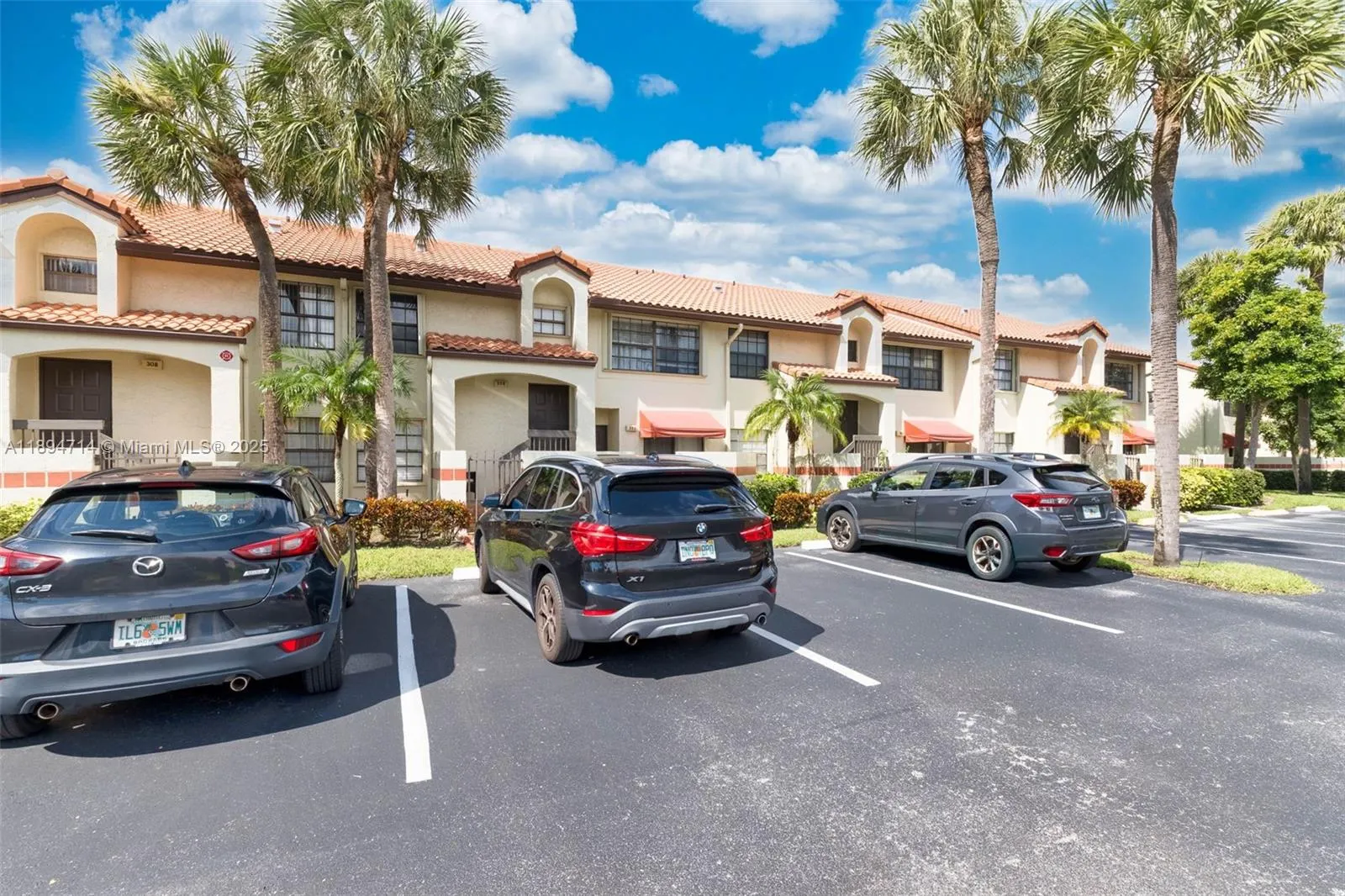 306 Republic Ct, #306