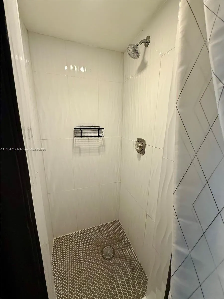 8101 Byron Ave, #305