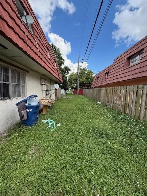 2010 NW 59th Way, #-