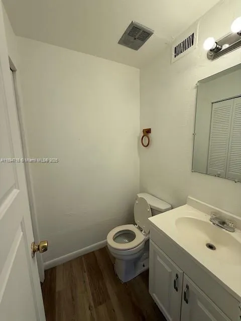 2010 NW 59th Way, #-