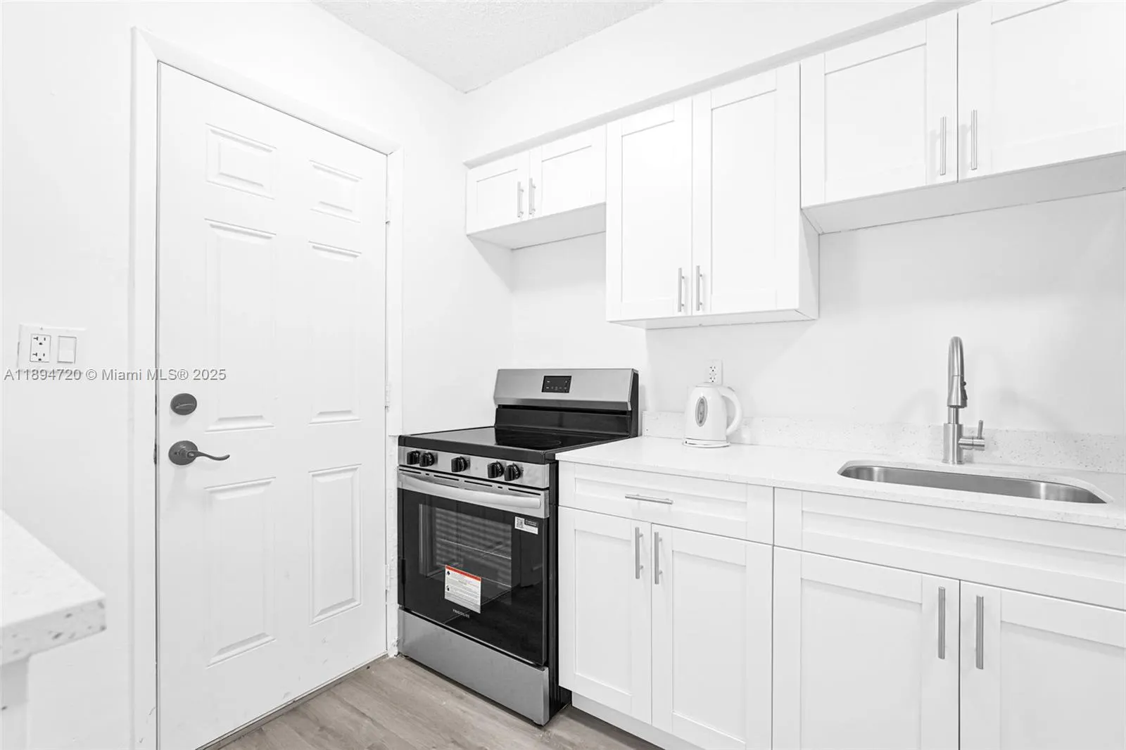 13210 Memorial Hwy, #105