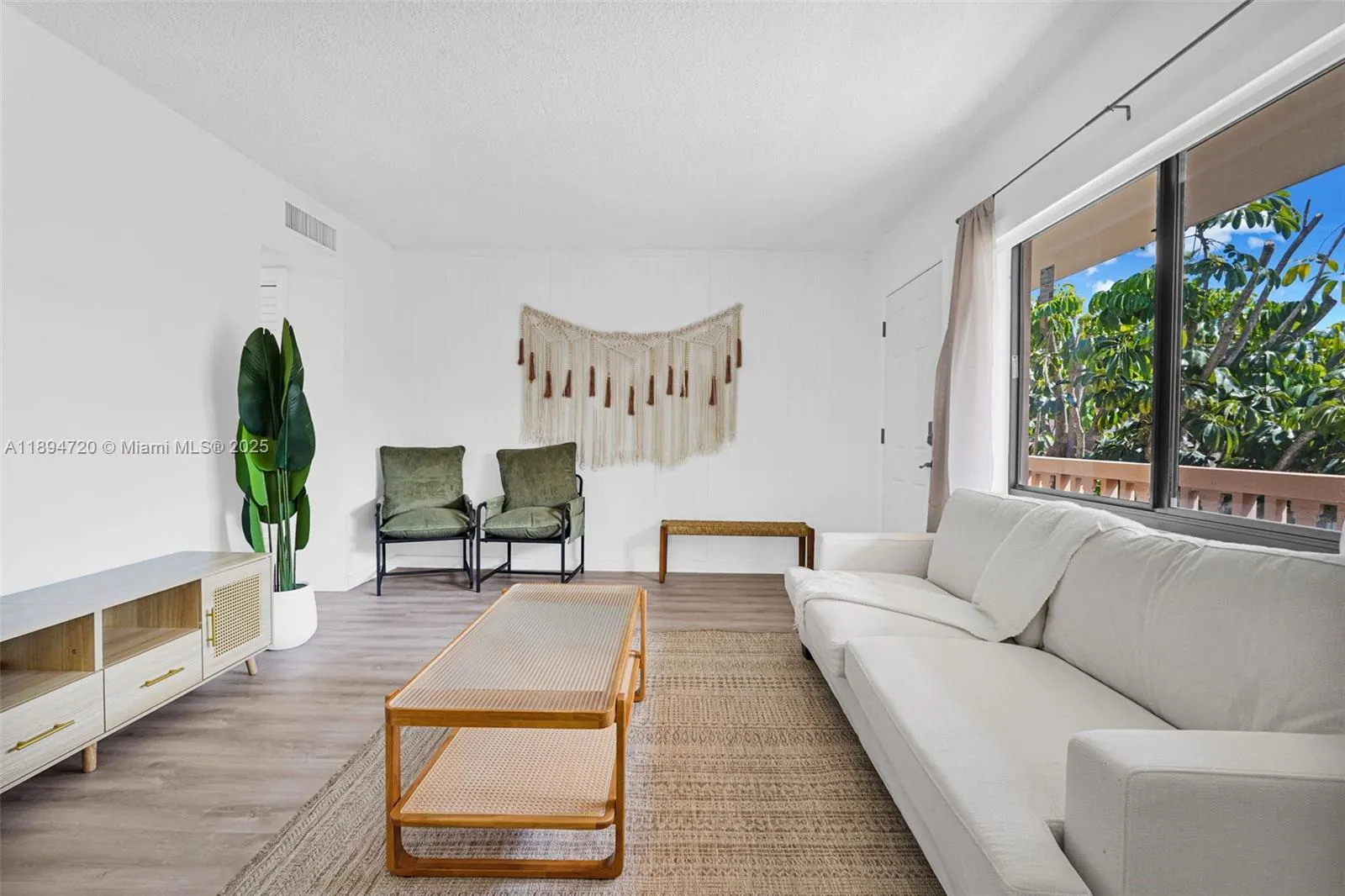 13210 Memorial Hwy, #105