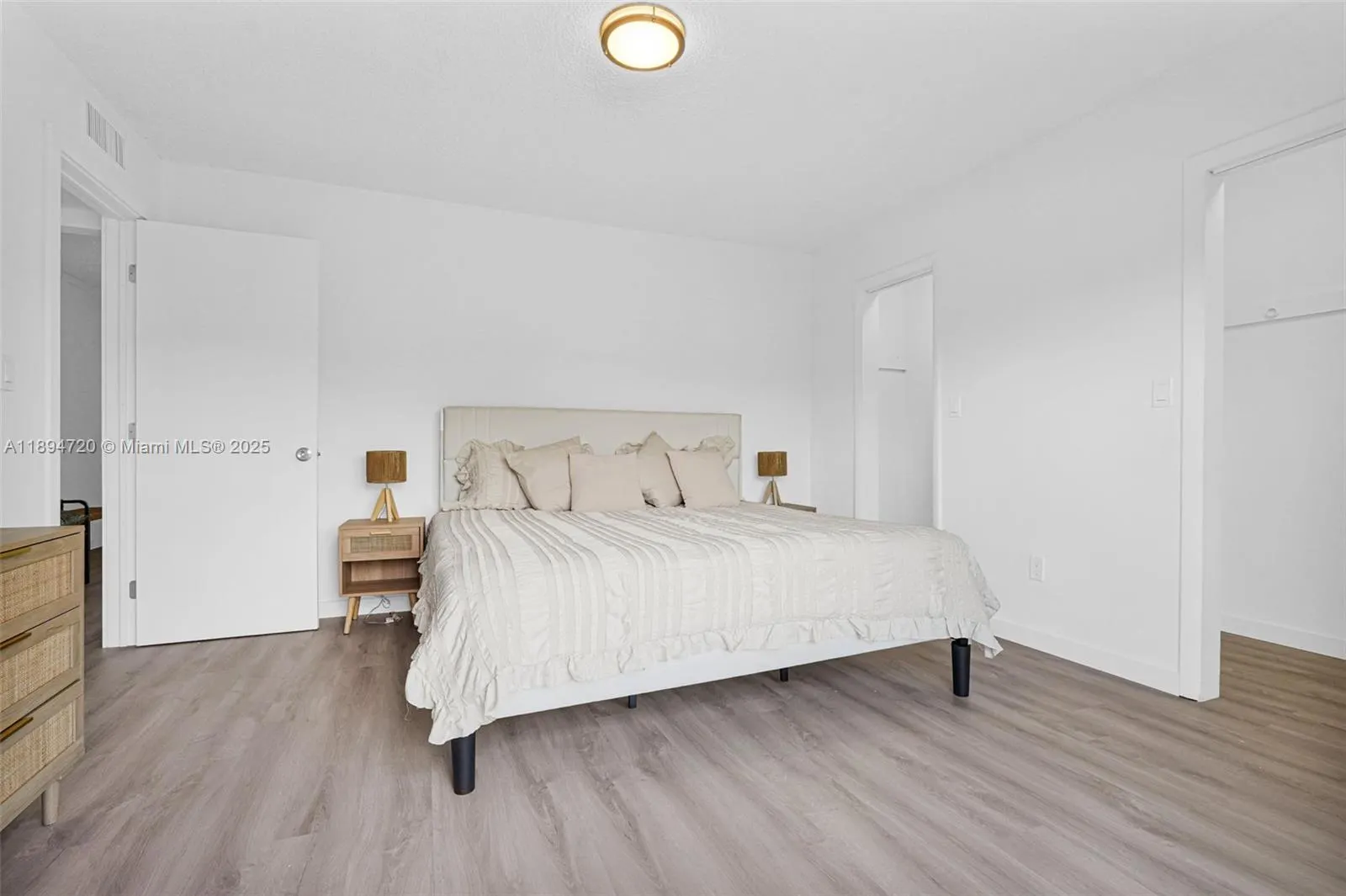 13210 Memorial Hwy, #105