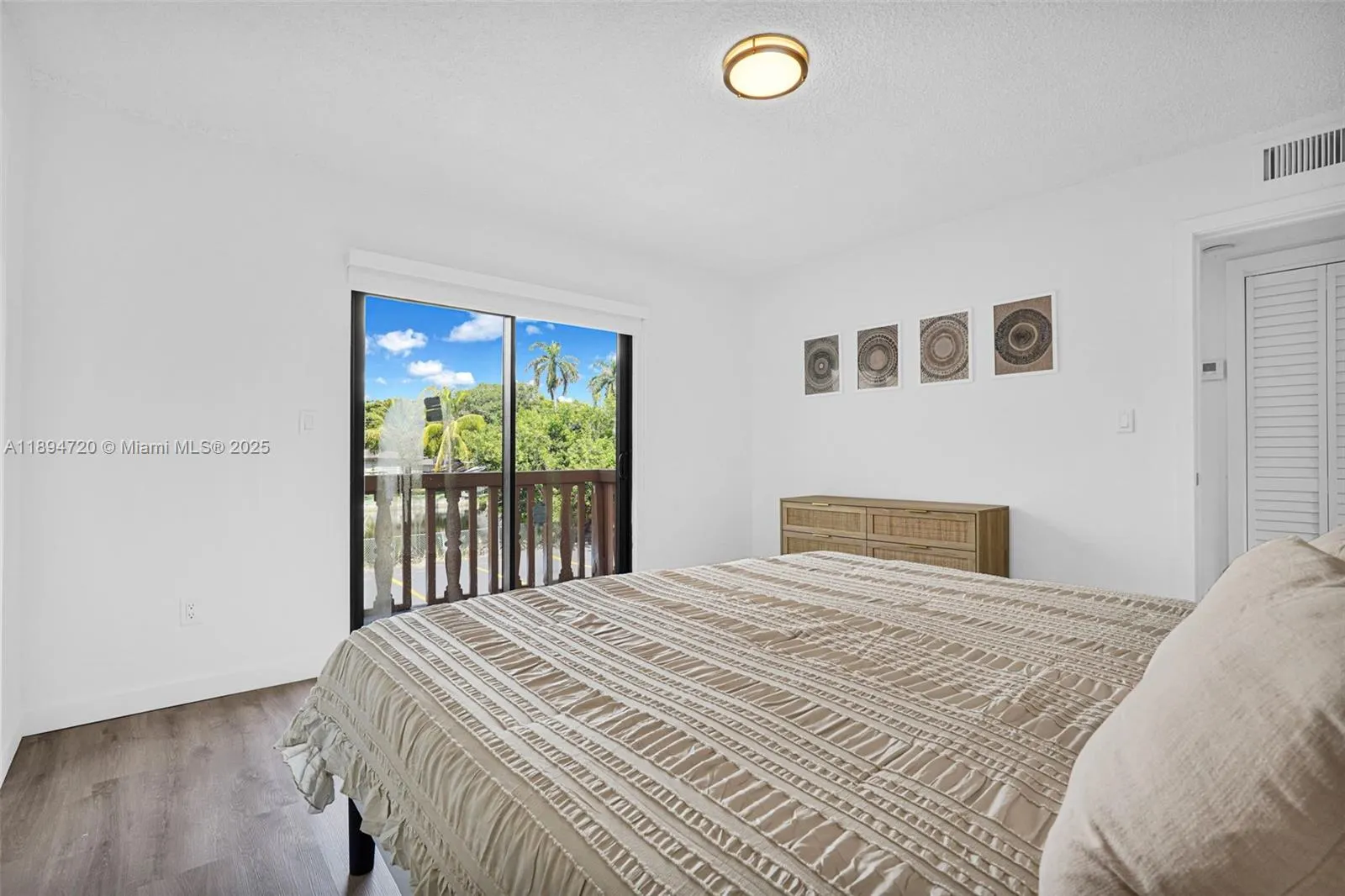 13210 Memorial Hwy, #105