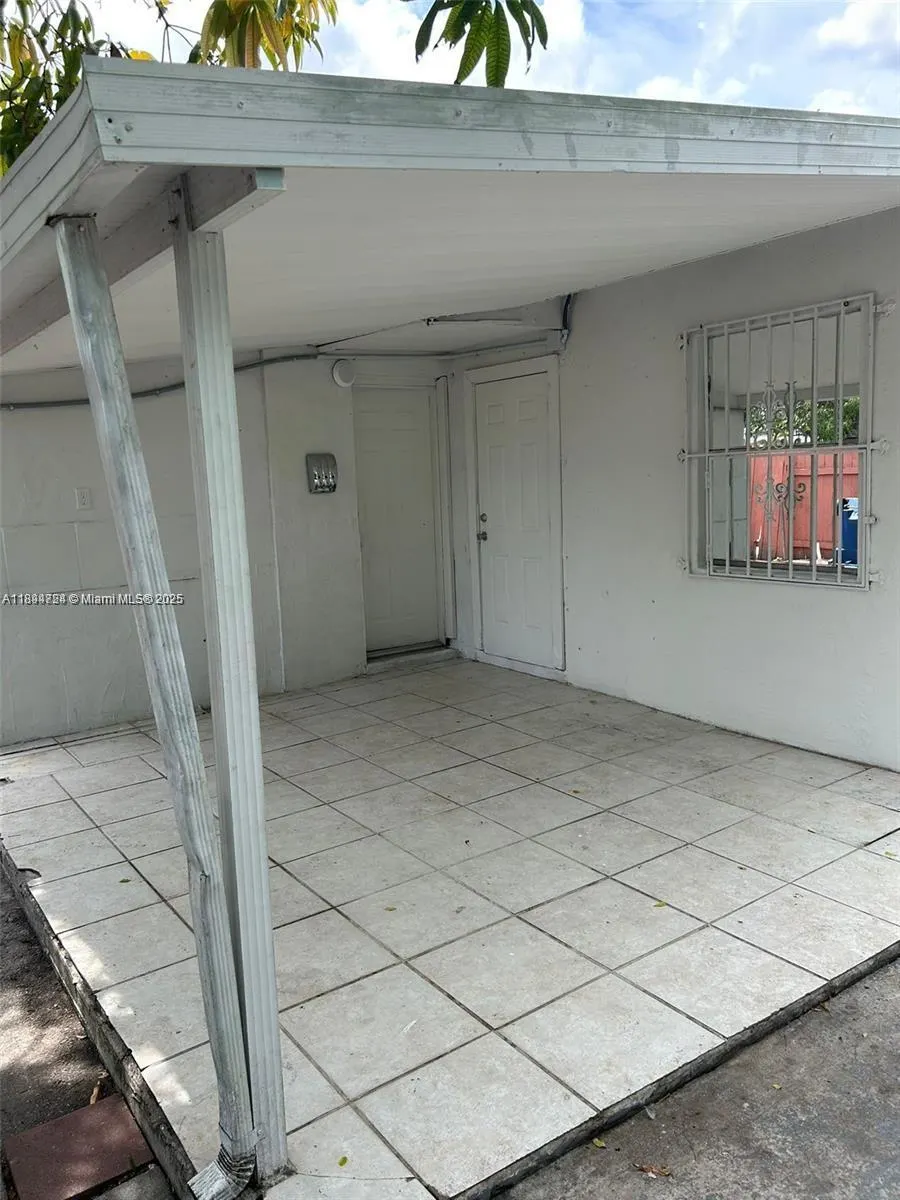 4500 NW 195th St