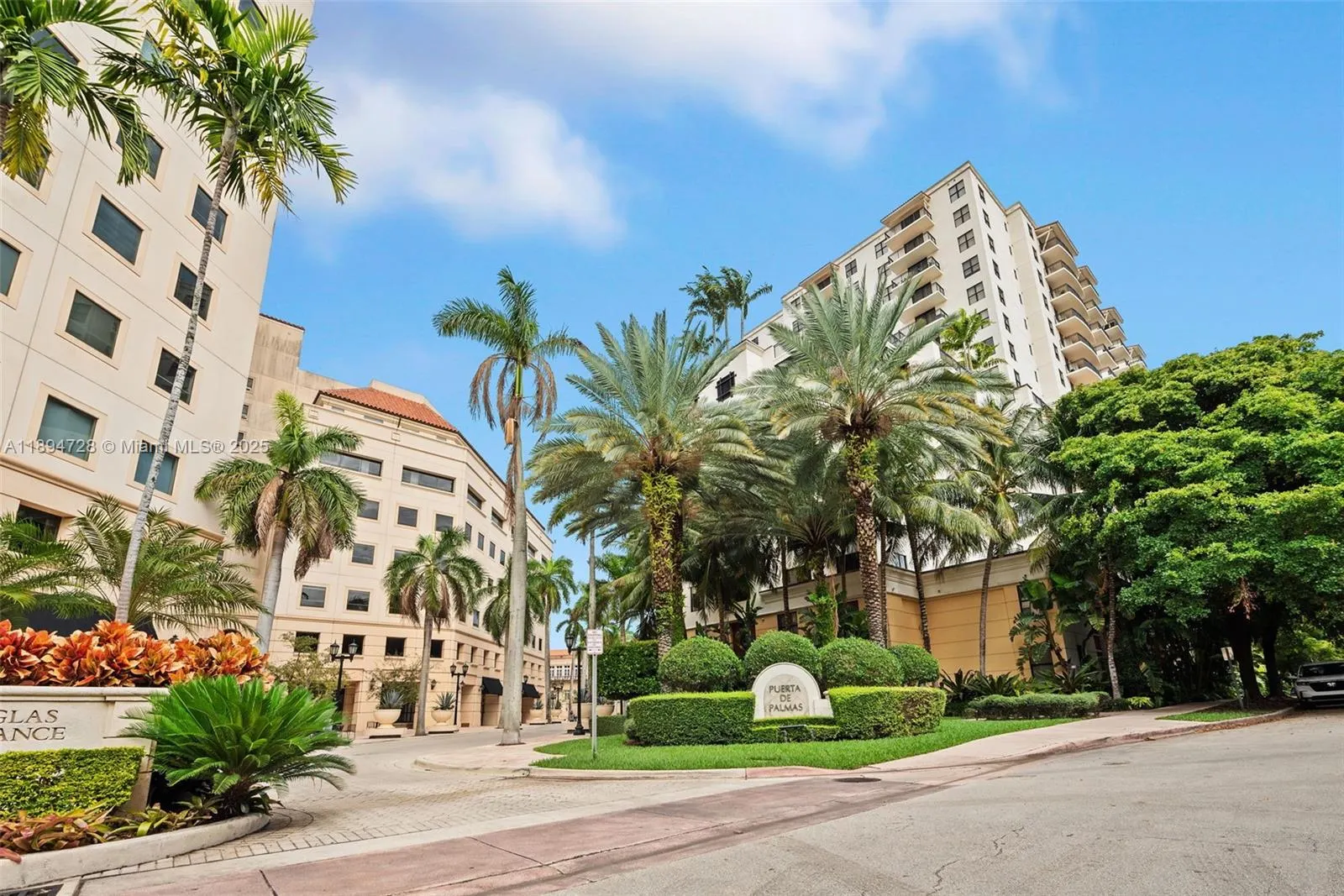 888 S Douglas Rd, #113
