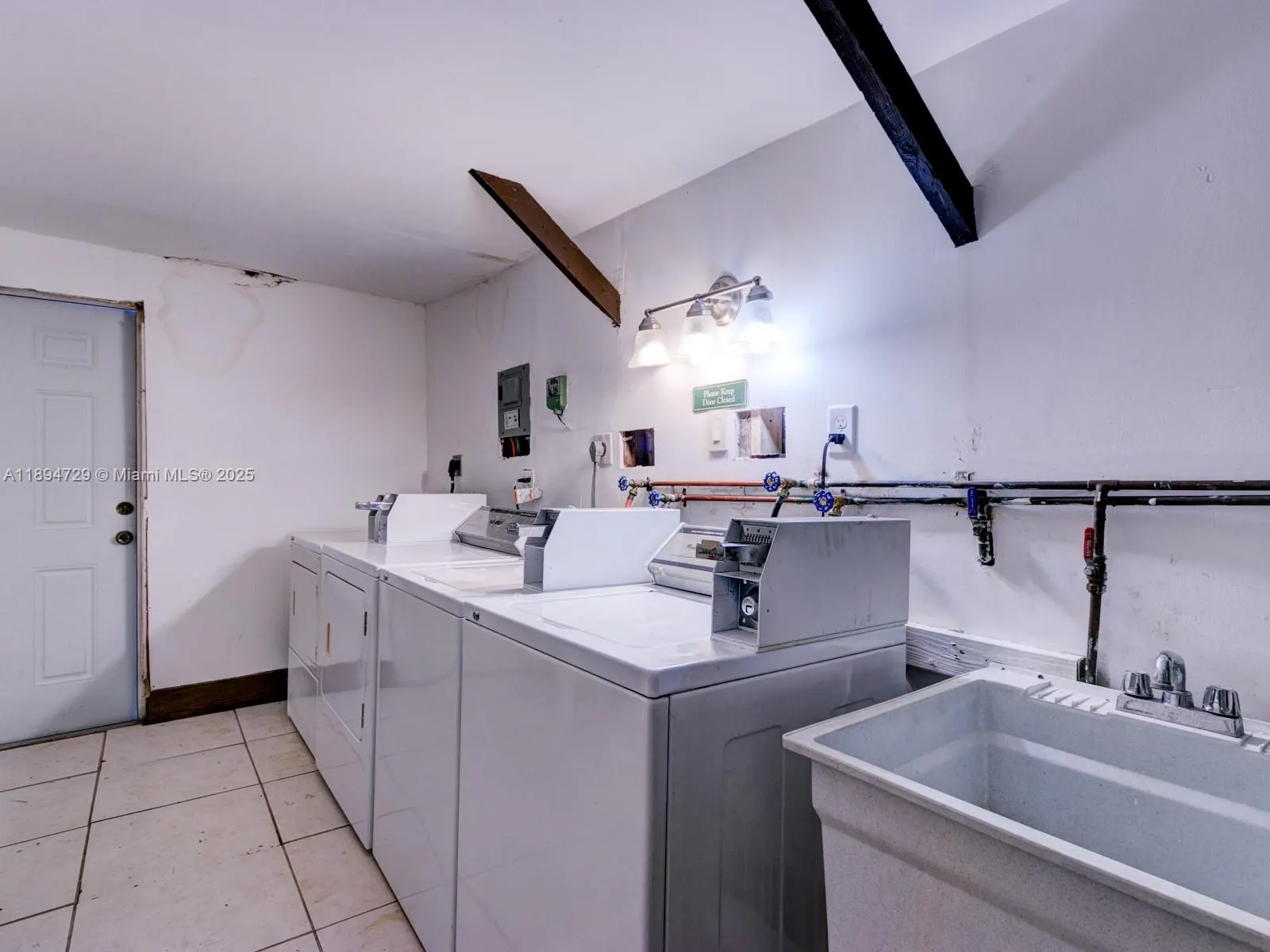 119 NE 7th Ave, #3