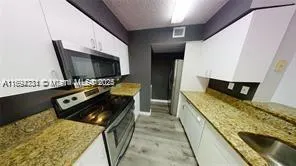 15231 SW 80th St, #610