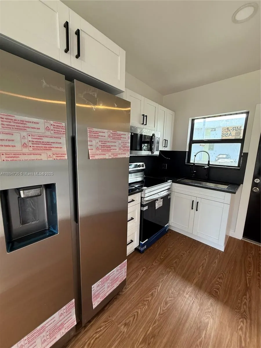 512 NW 2nd Ave, #1-4