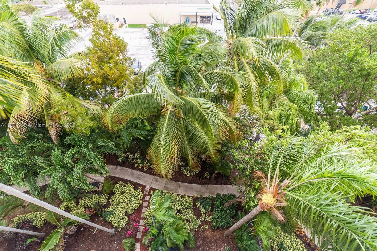 17145 N Bay Rd, #4607