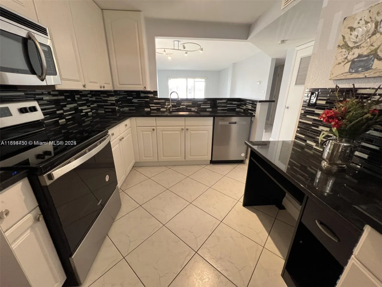 1200 NW 87th Ave, #109