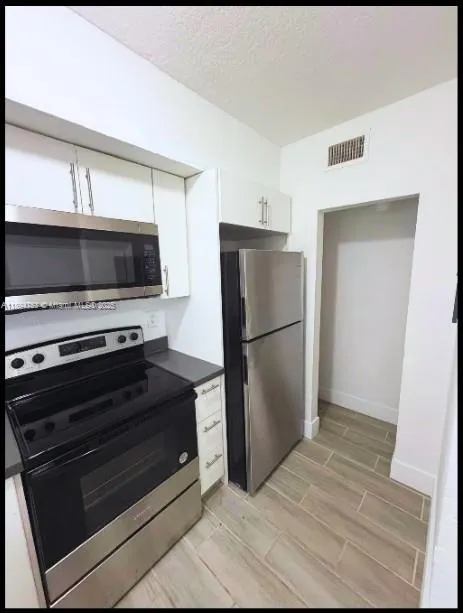 8325 NW 5th Ave, #8325