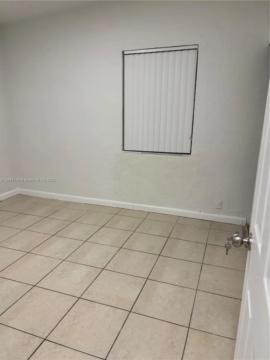 2070 Washington Ave, #2