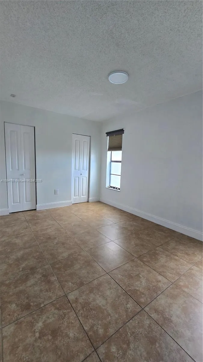 13500 NE 3rd Ct, #423