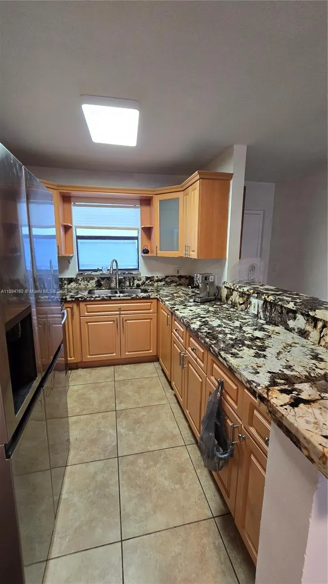 13500 NE 3rd Ct, #423