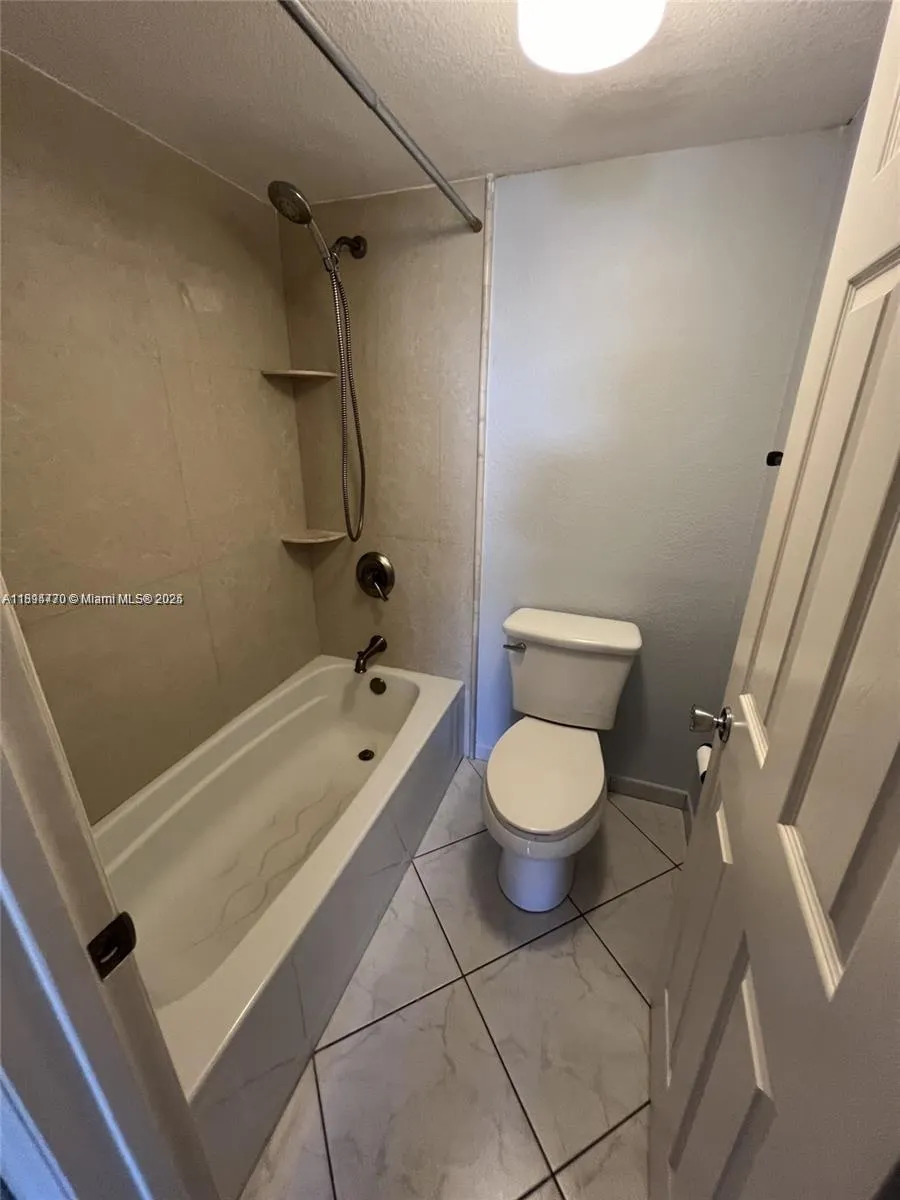1200 NW 87th Ave, #109