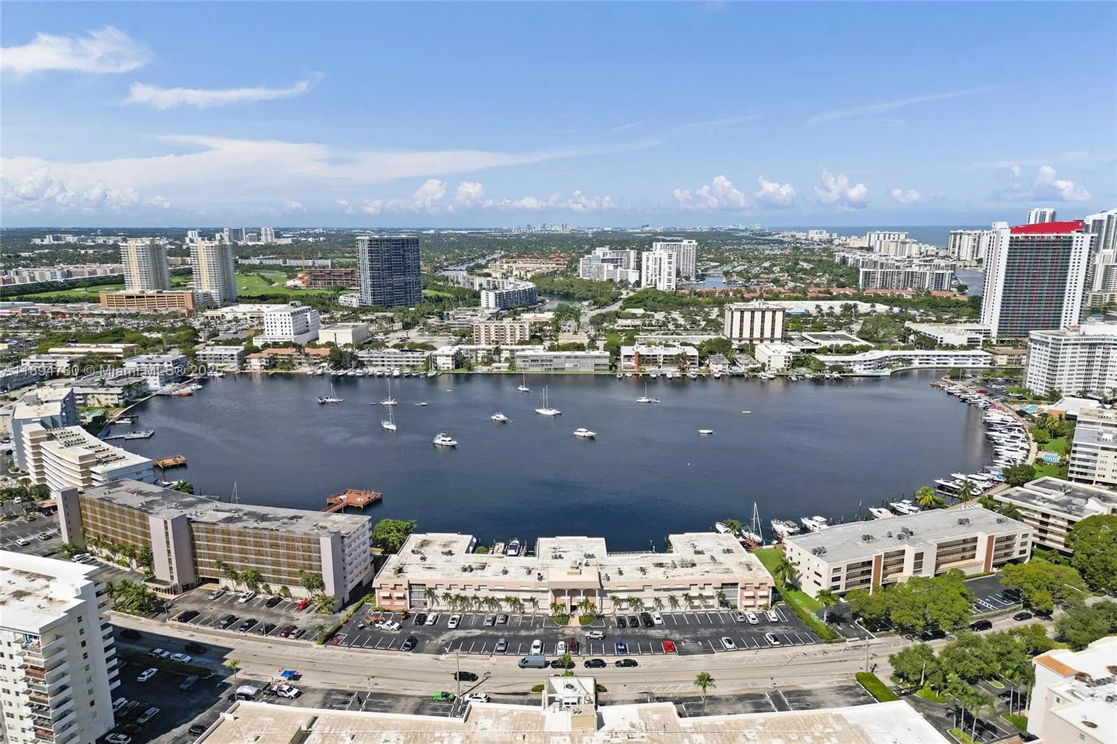 300 Golden Isles Dr, #101