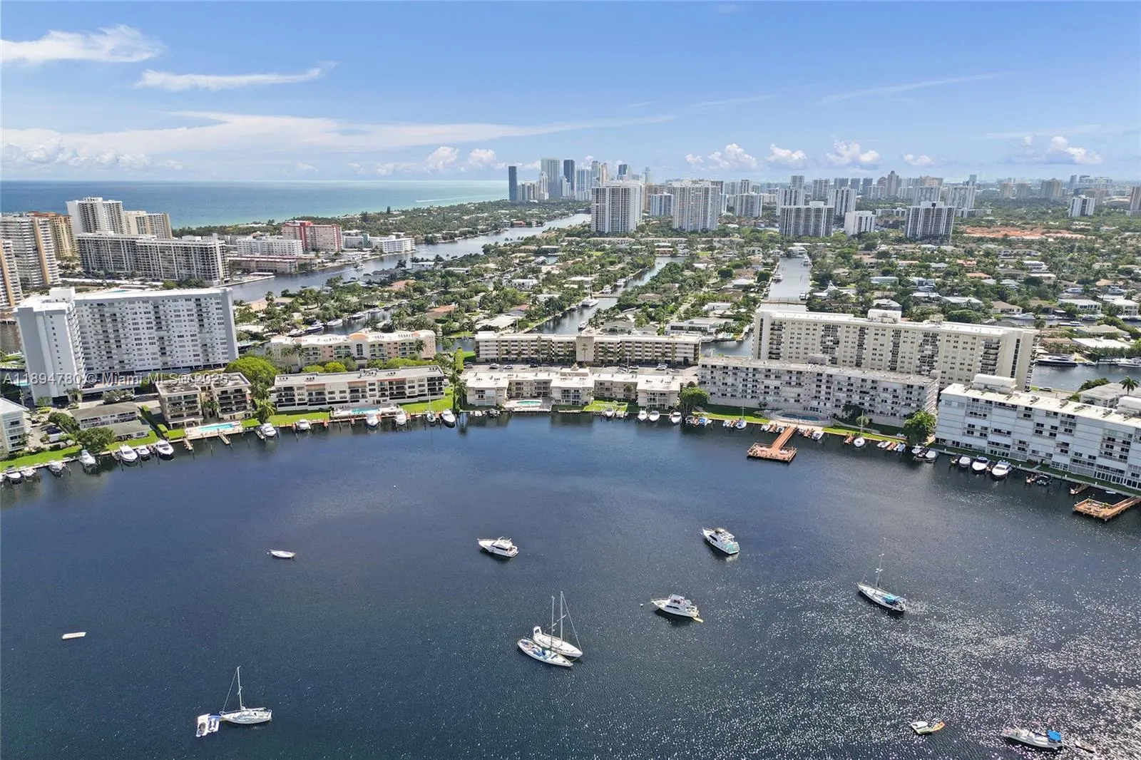 300 Golden Isles Dr, #101