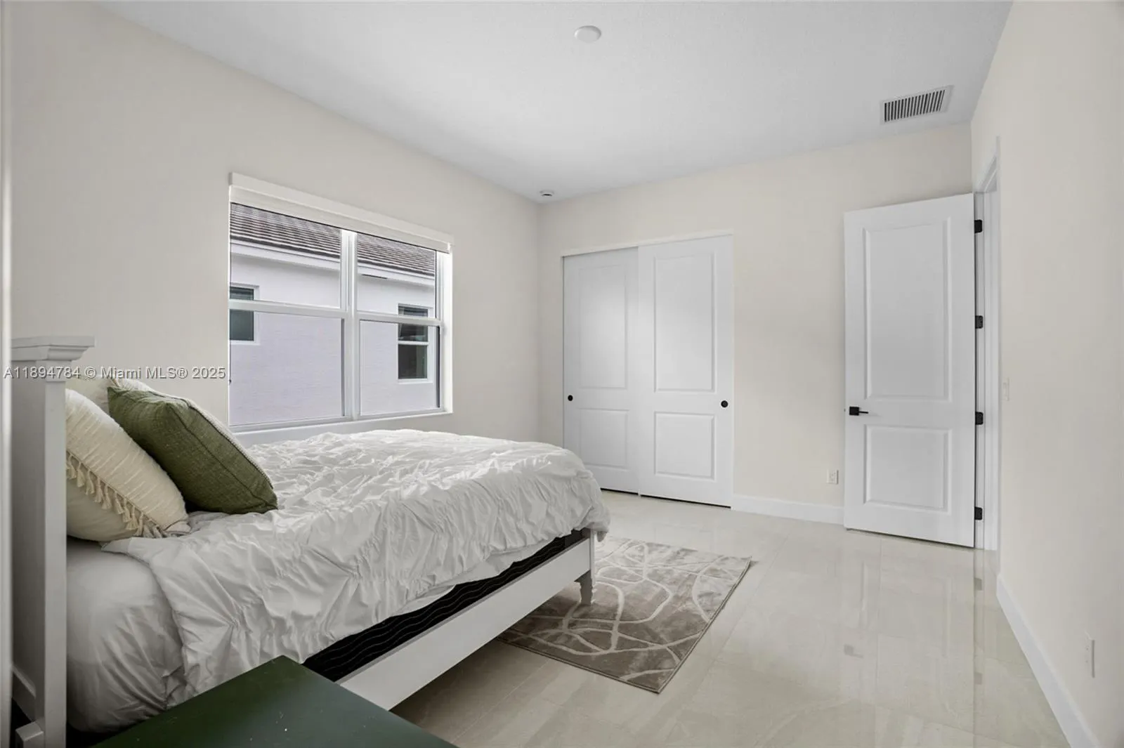 15030 Wildwood Cir