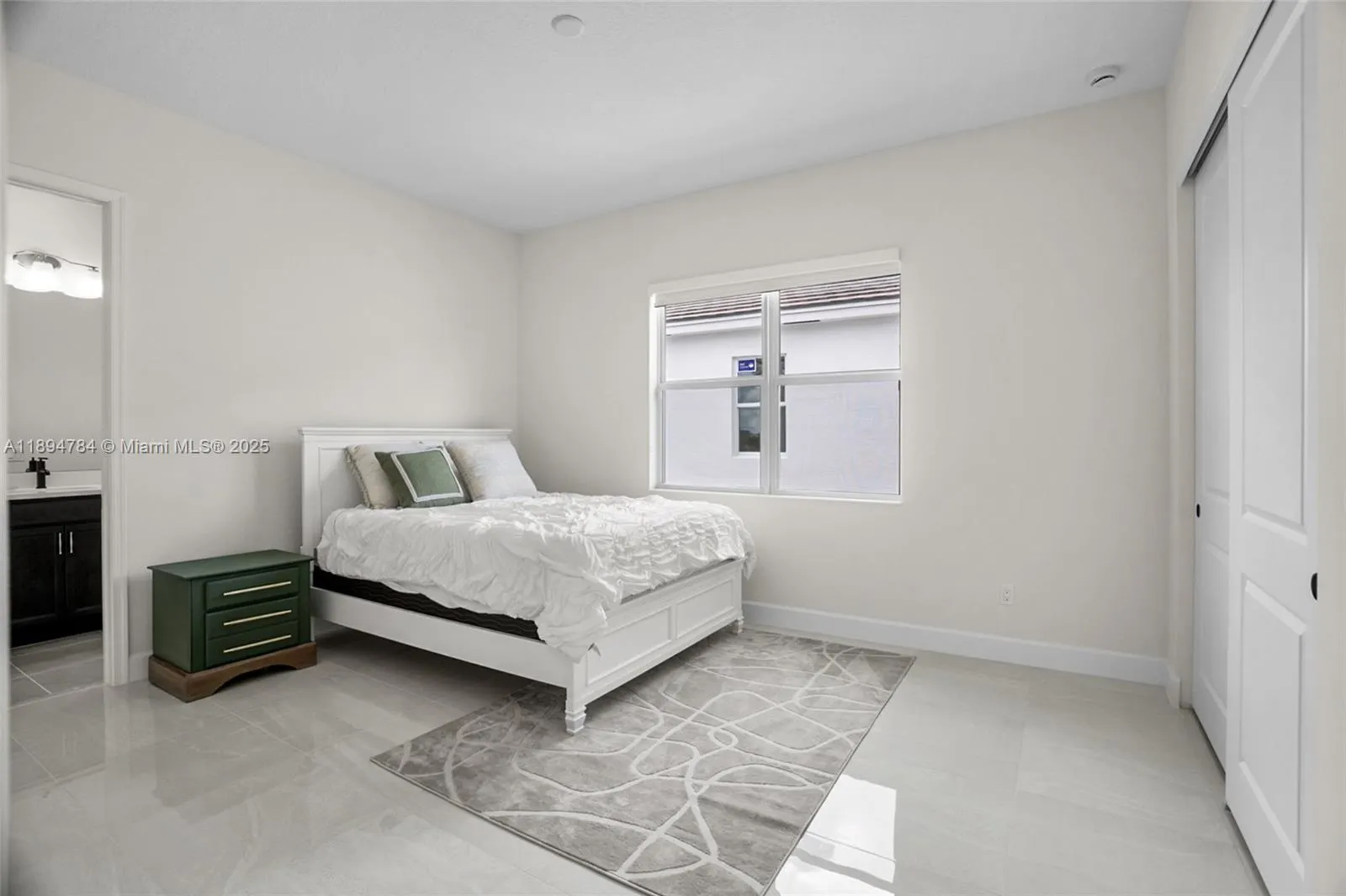 15030 Wildwood Cir