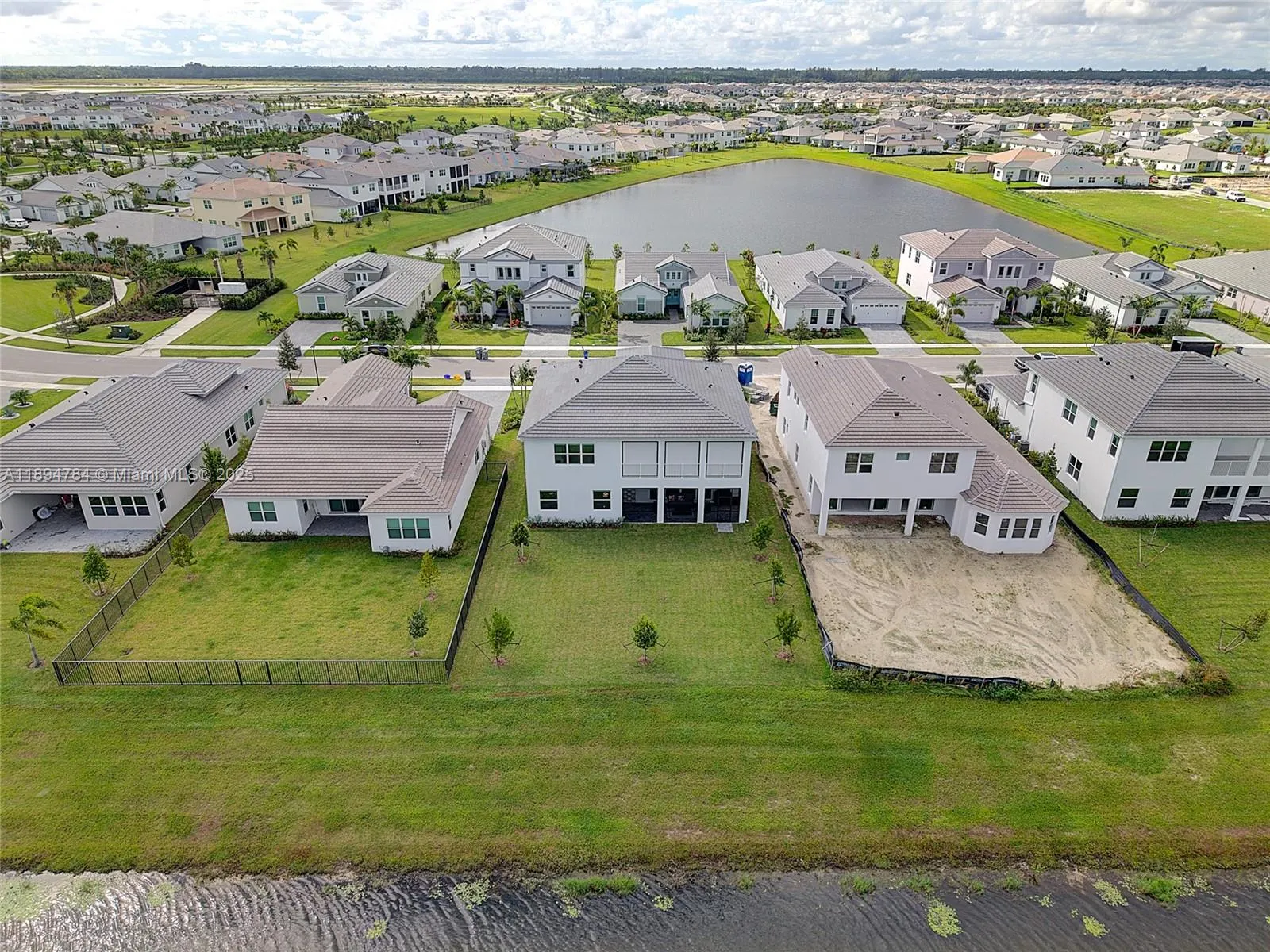 15030 Wildwood Cir