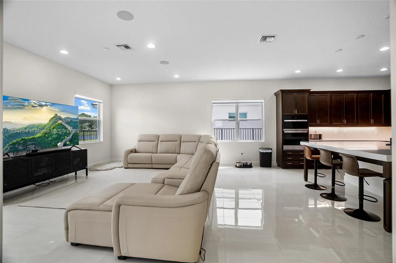 15030 Wildwood Cir
