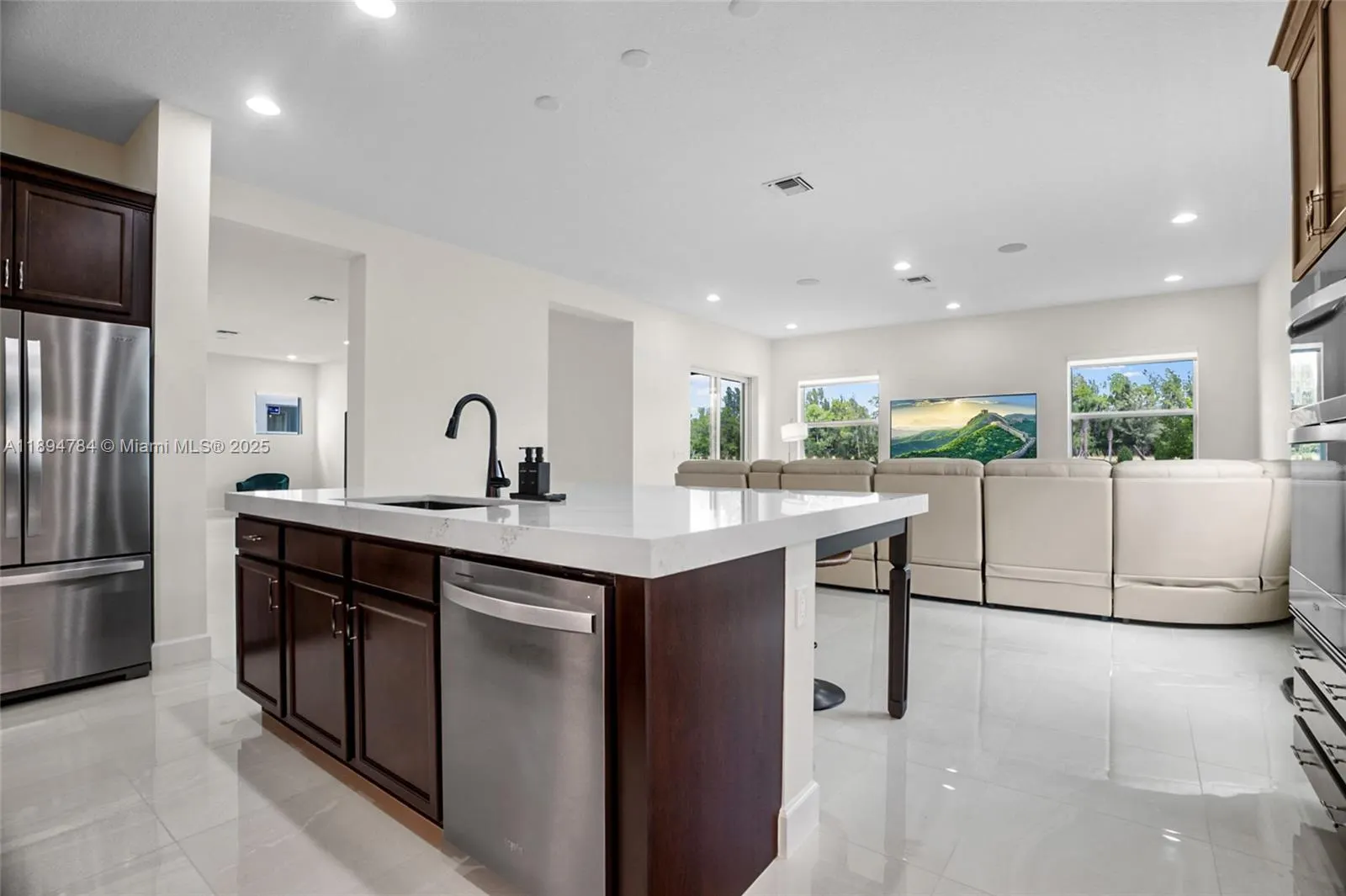 15030 Wildwood Cir