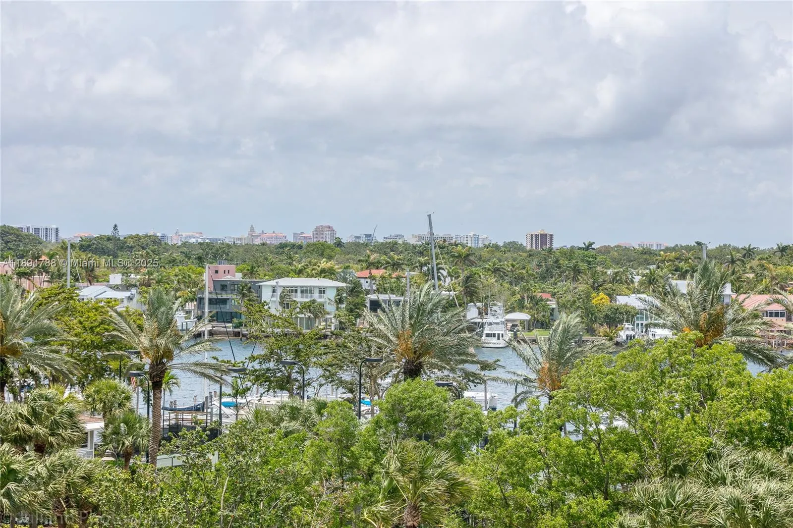 3 Grove Isle Dr, #C502
