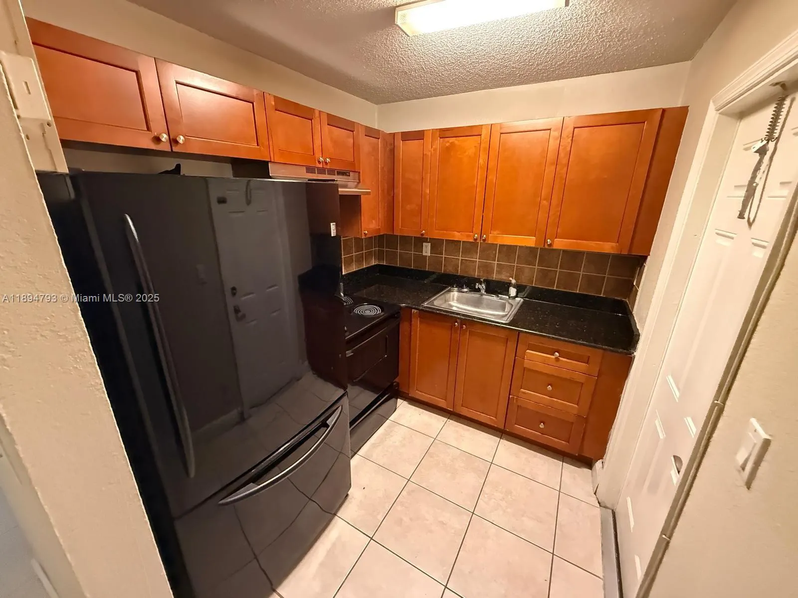 4251 NW 5th St, #114