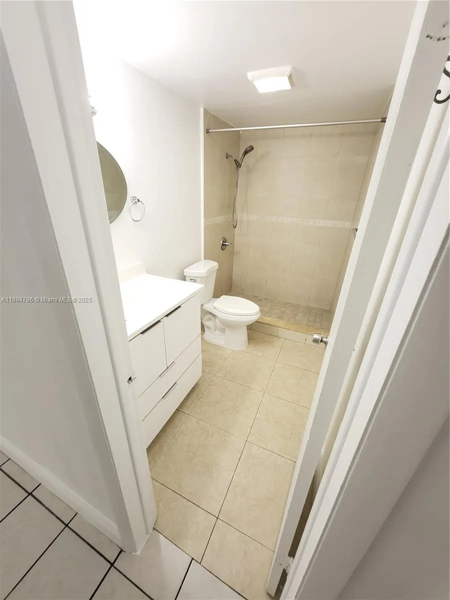 3026 SW 24th Ter, #1