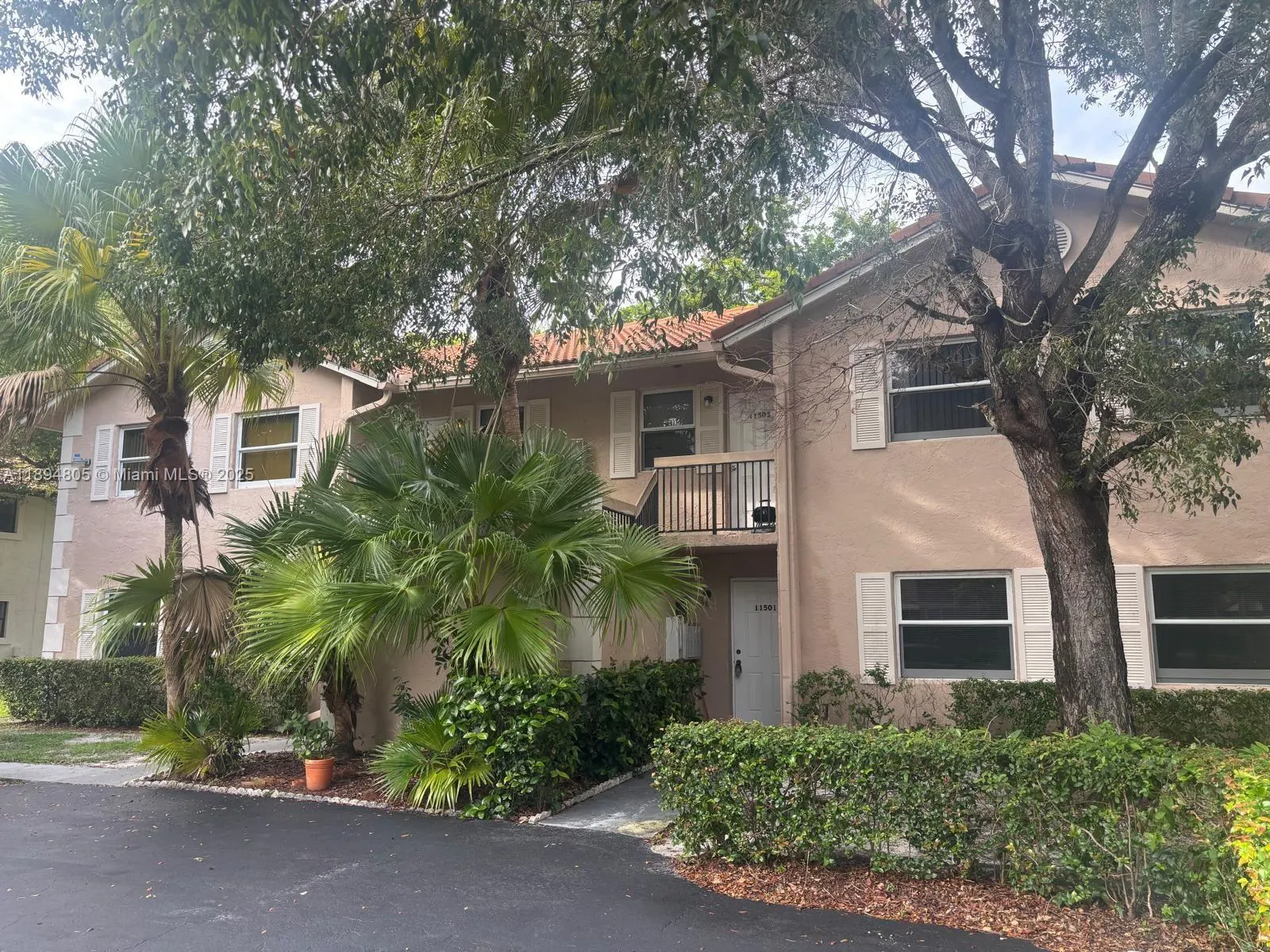 11501 NW 44th St, #-